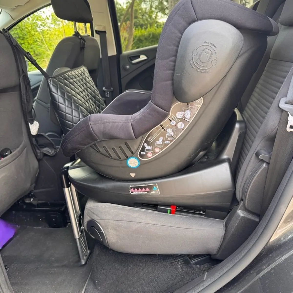Baby Car Seat - Image 4