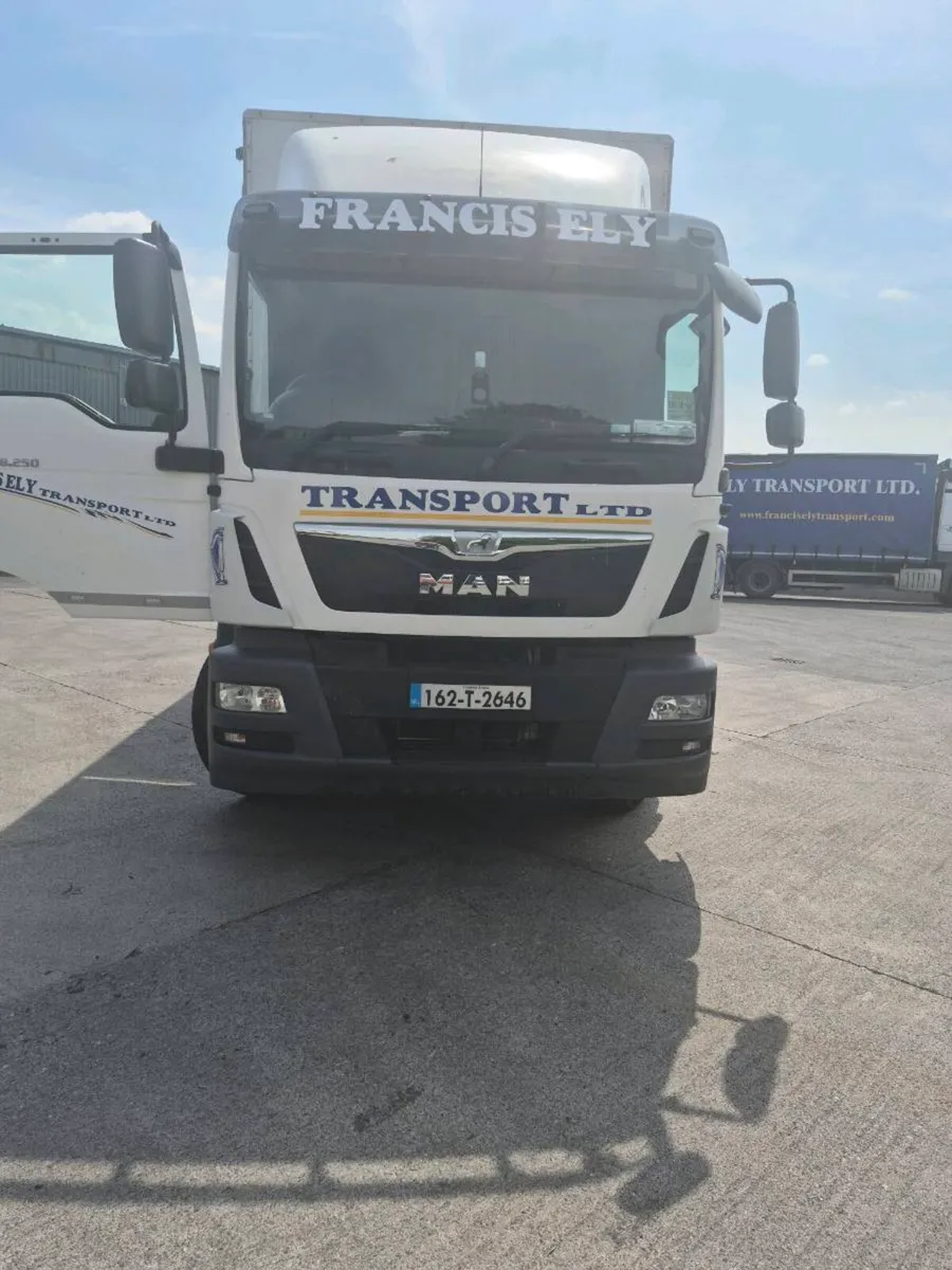 MAN TRUCK - Image 2