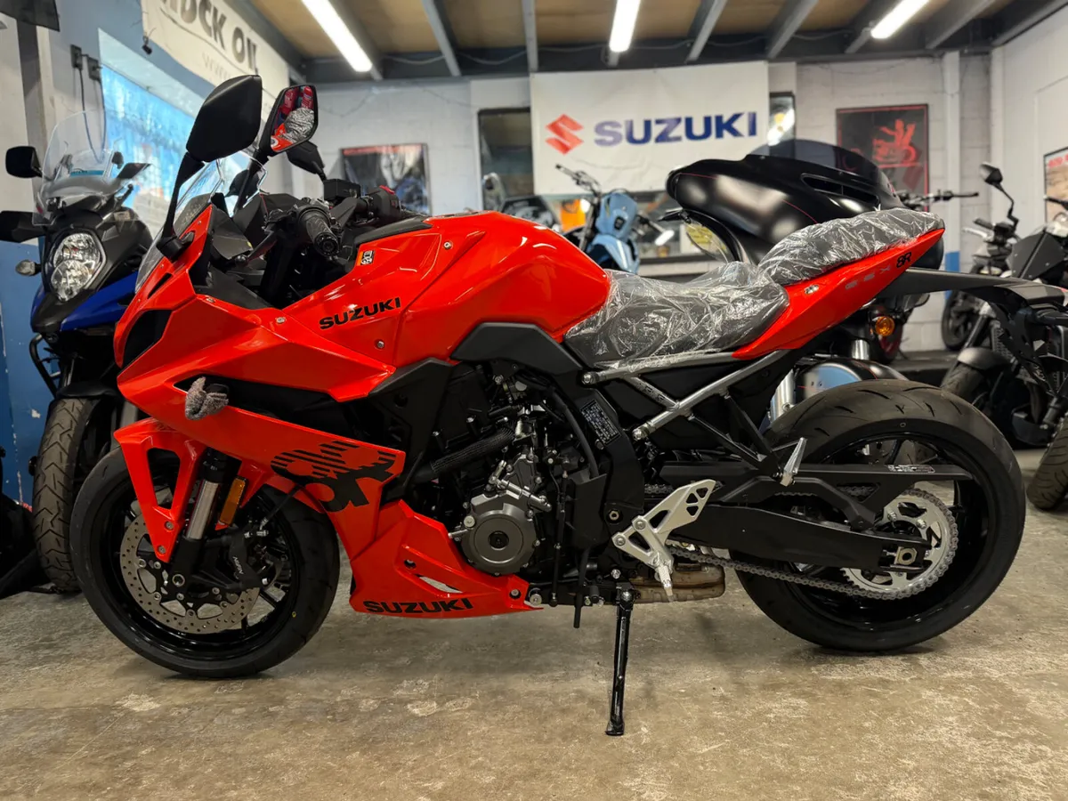 2026 SUZUKI GSX8-R Available Now!! - Image 4
