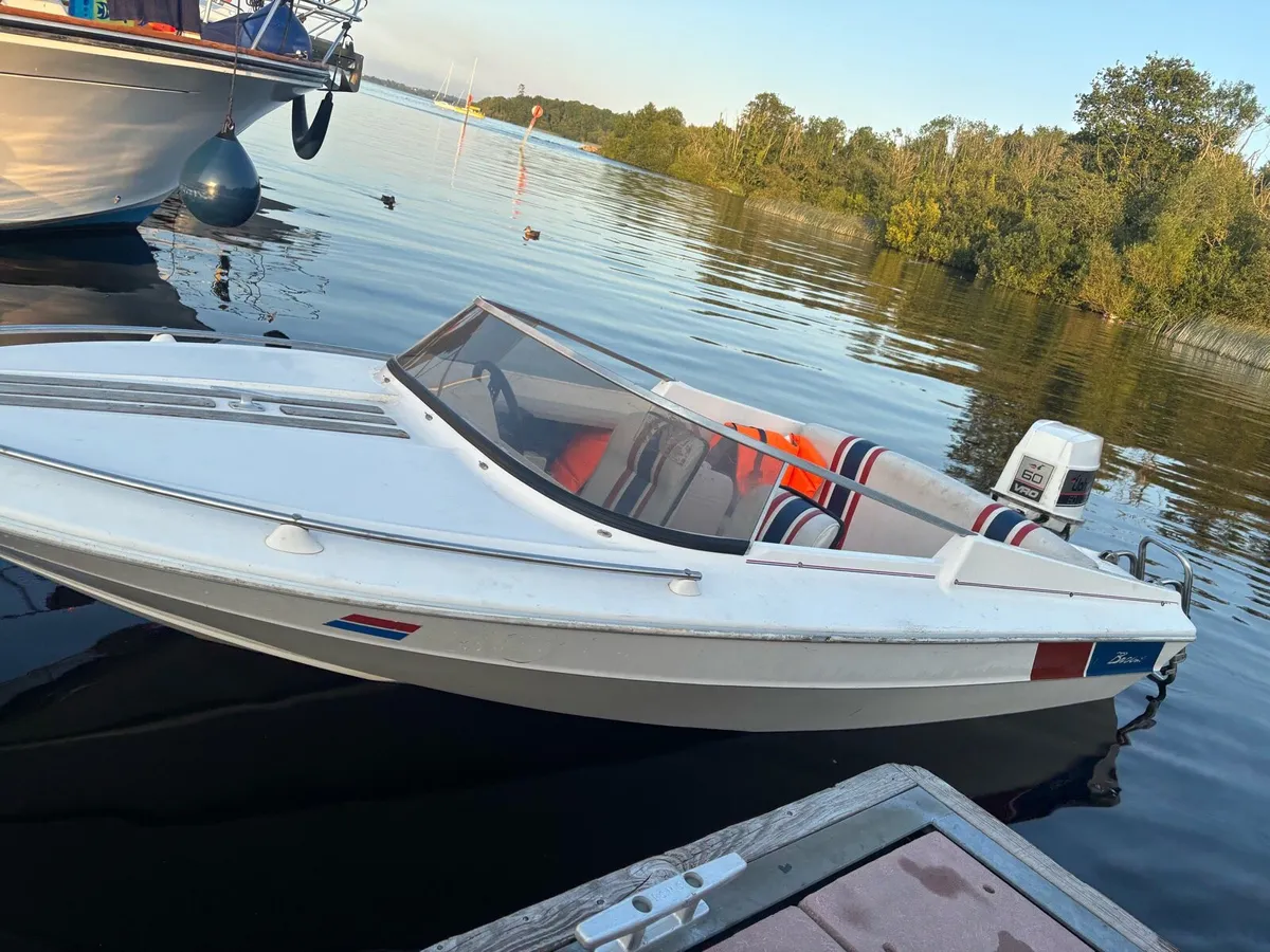 *Broom Speed Boat 60HP Johnson’s* - Image 4