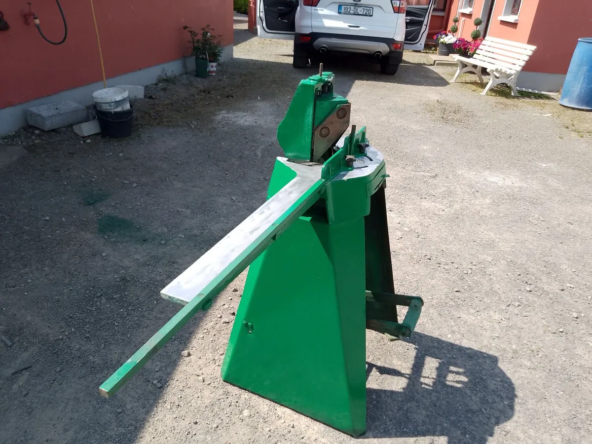 Morso mitre wood guilloting - Image 3
