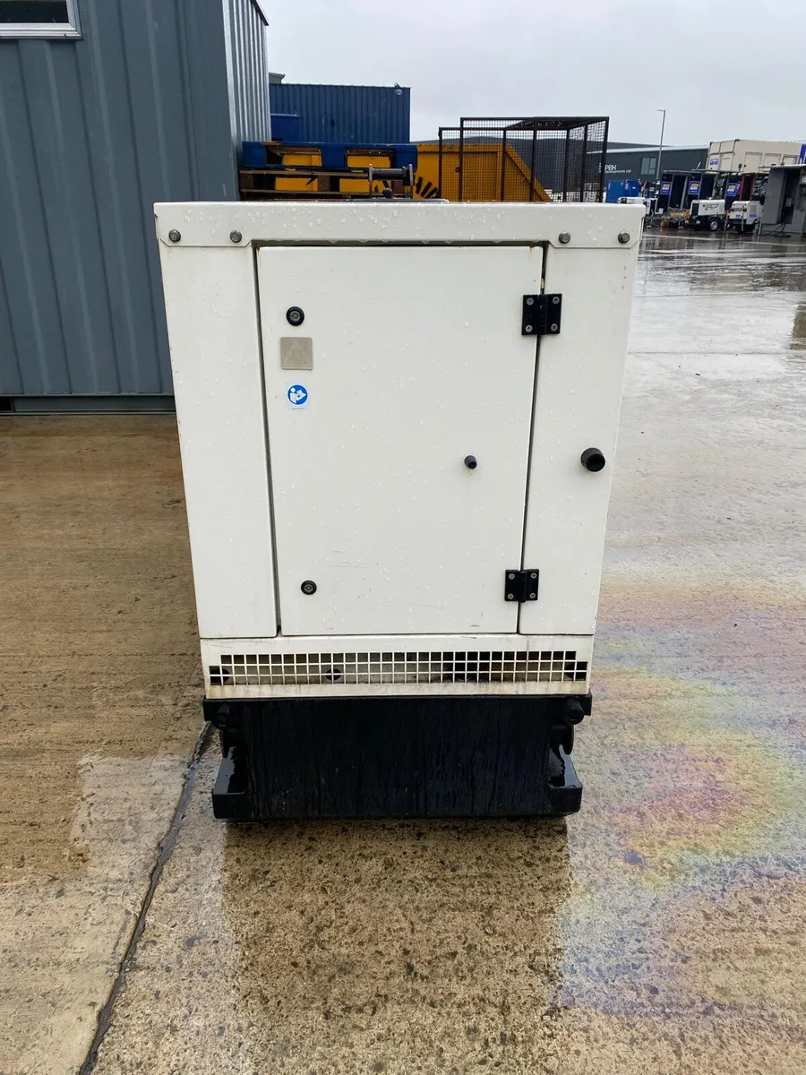 2016 CUMMINS C20 5DR 20KVA SILENCED GENERATOR - Image 4