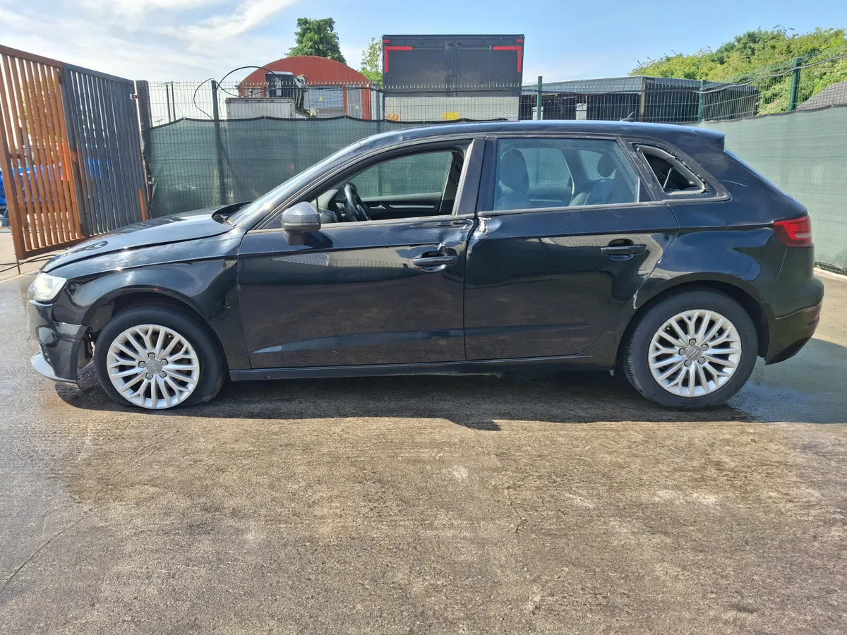 2017 Audi A3  Tdi  Automatic - Image 3