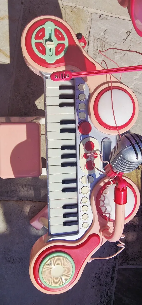 Kids piano - Image 4