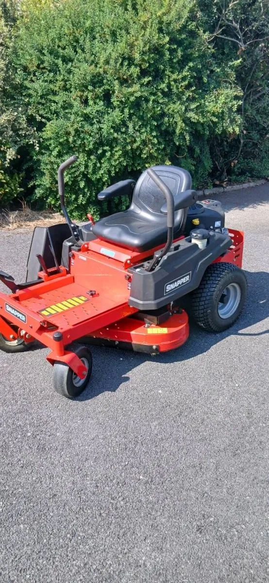 Snapper Zero turn Mower ZTX105, 36'' cutting deck - Image 3