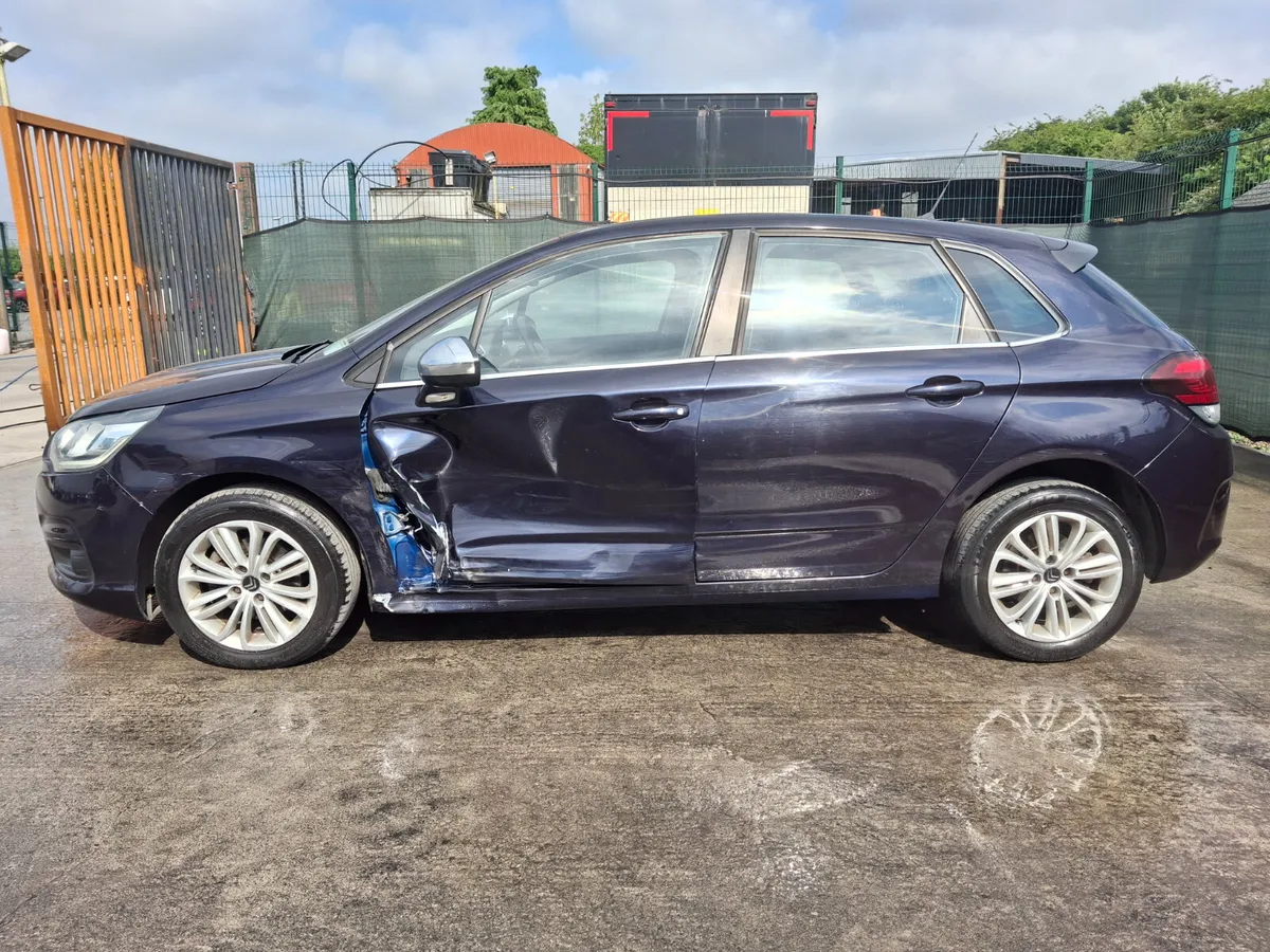 152 Citroen C4  1.6 Diesel - Image 4