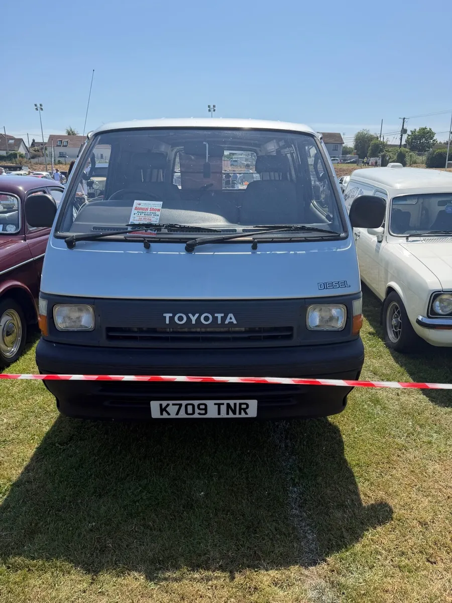 Toyota HiAce 1993 - Image 3
