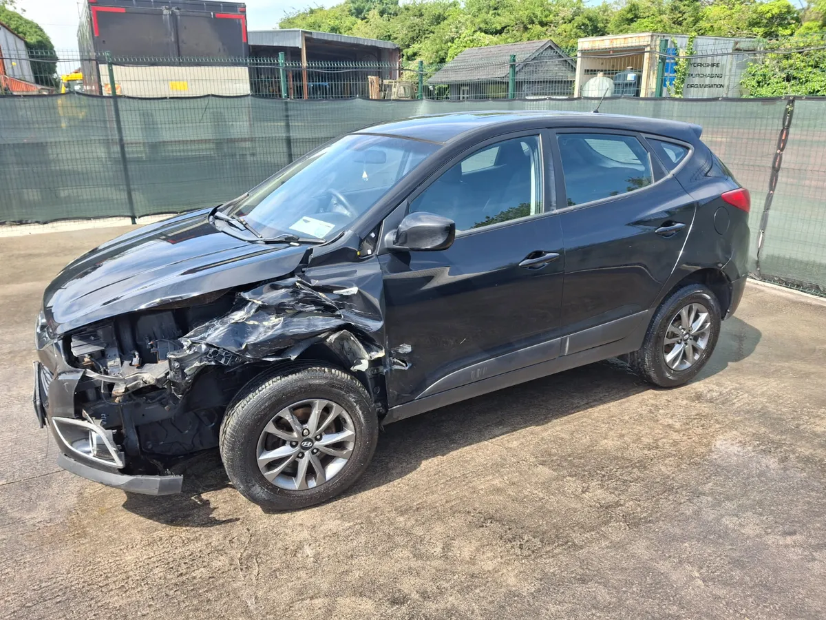 2015 Hyundai ix35 1.7 diesel - Image 3
