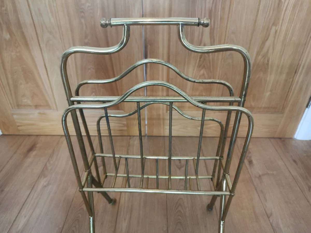 1900s vintage brass magazine/newspaper stand - Image 2