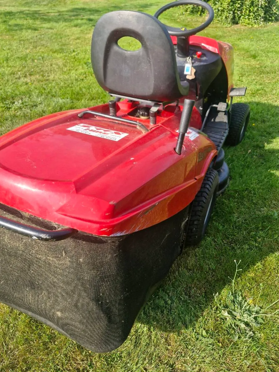 Castlegarden ride on mower DELIVERY AVAILABLE - Image 4