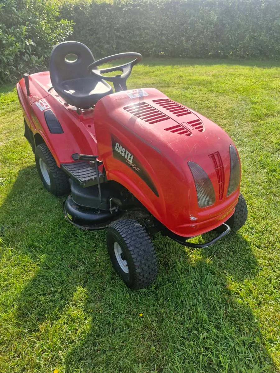 Castlegarden ride on mower DELIVERY AVAILABLE - Image 1