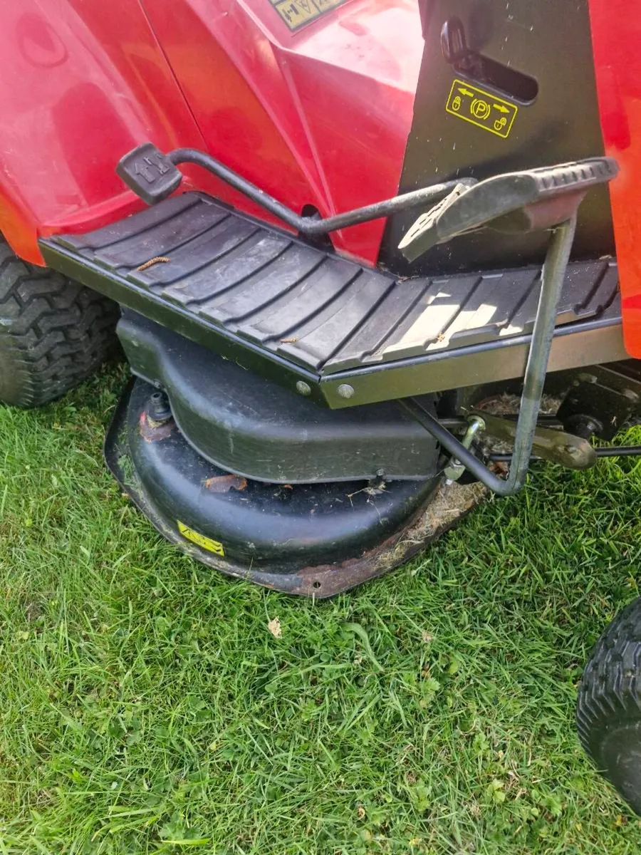 Castlegarden ride on mower DELIVERY AVAILABLE - Image 3