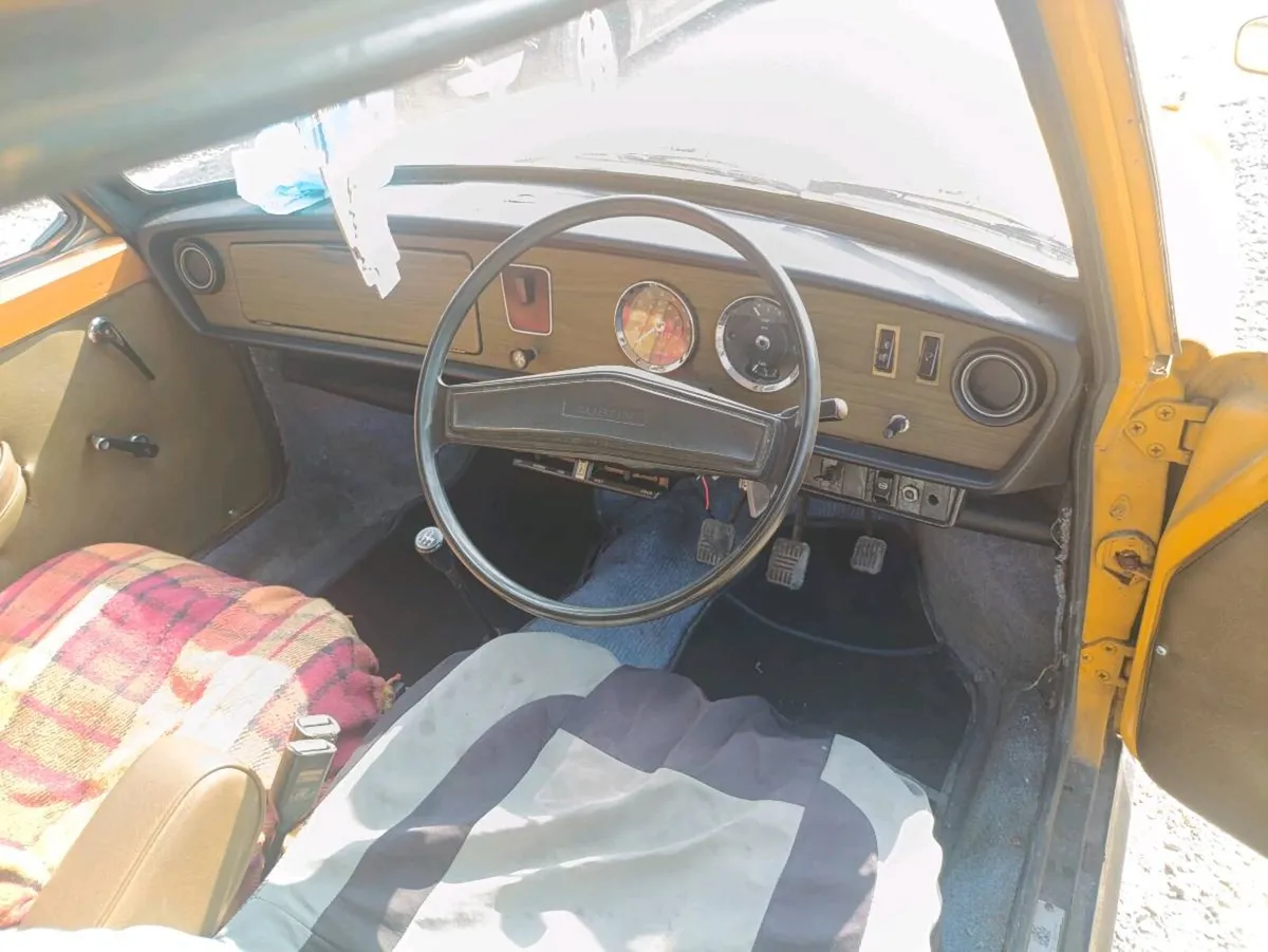 Car - Image 4