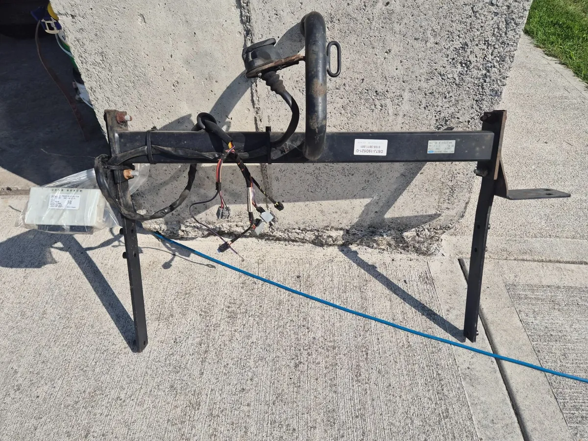 Hitch for ford mondeo - Image 2