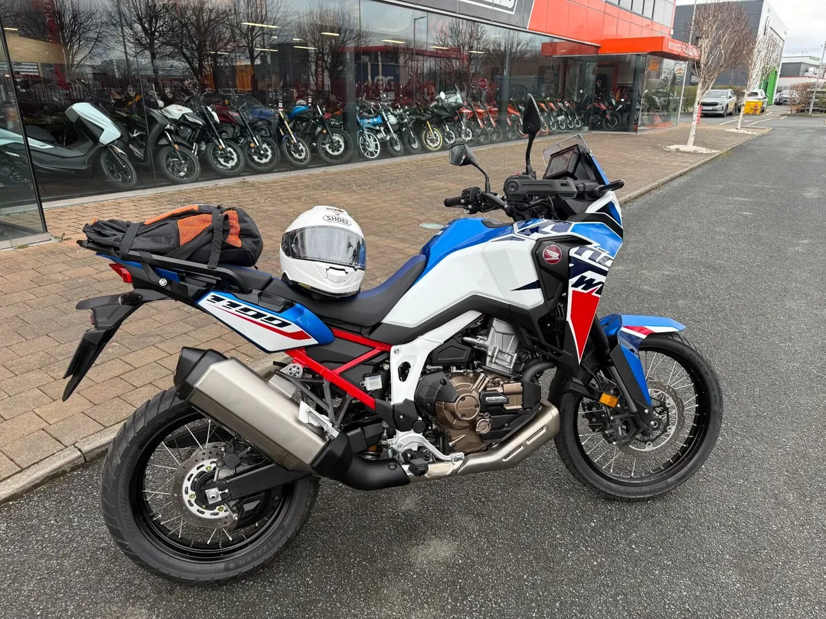 2025 Honda Africa Twin DCT | 4,500 km | - Image 1