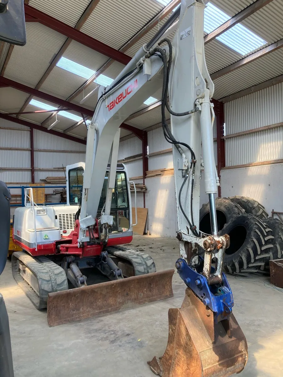 Takeuchi TB175 - Image 4