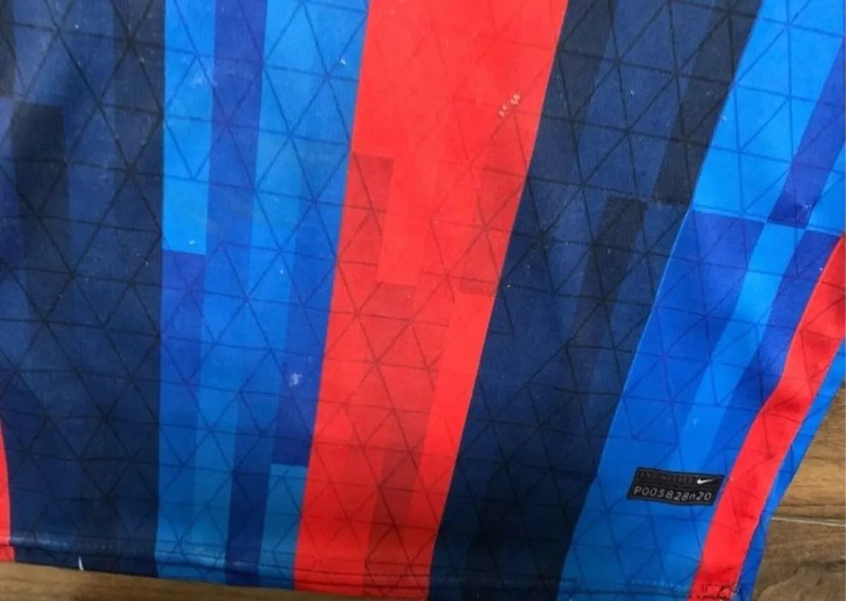 FCB Pedri Jersey: 164" / 9-11yrs (I think) - Image 2