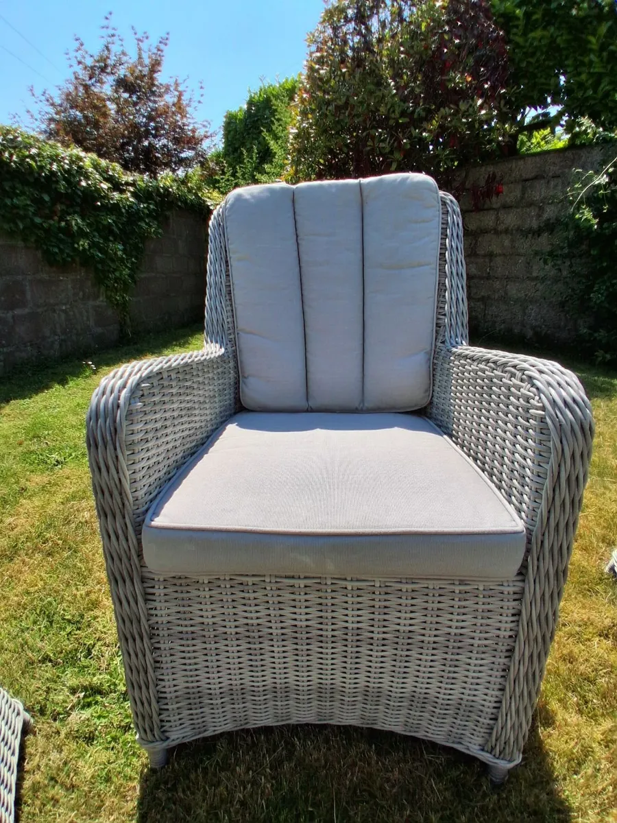 Set of 6 Rattan Garden Chairs – Cushions Included - Image 2