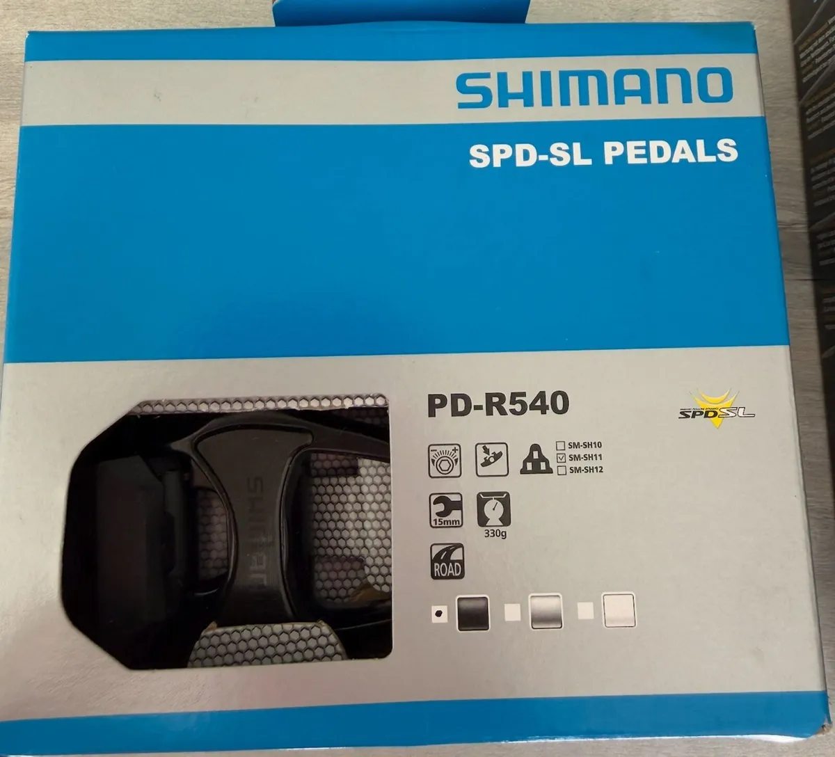 Cycling Equipment:  Tyre & Pedals - Image 2