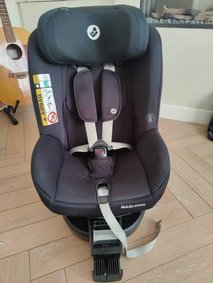 Car Seat Mica 360 Maxi Cosi - Image 1