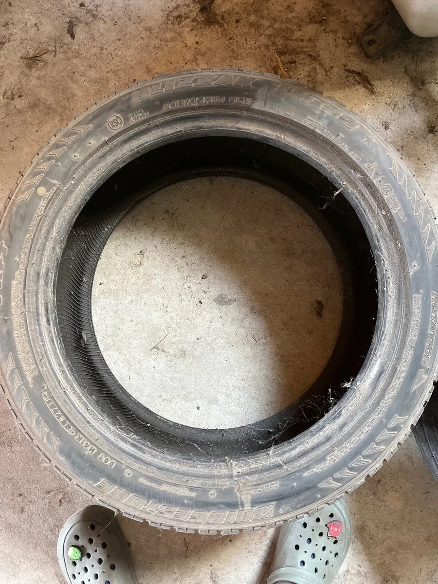 Tyres and alloy for 2012 520D msport BMW - Image 1