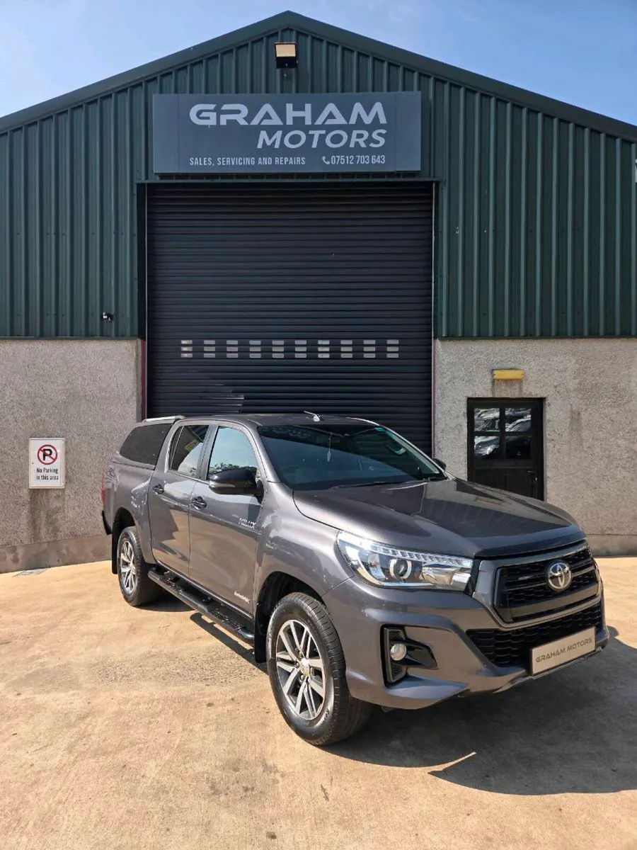 Toyota Hilux no vat - Image 1
