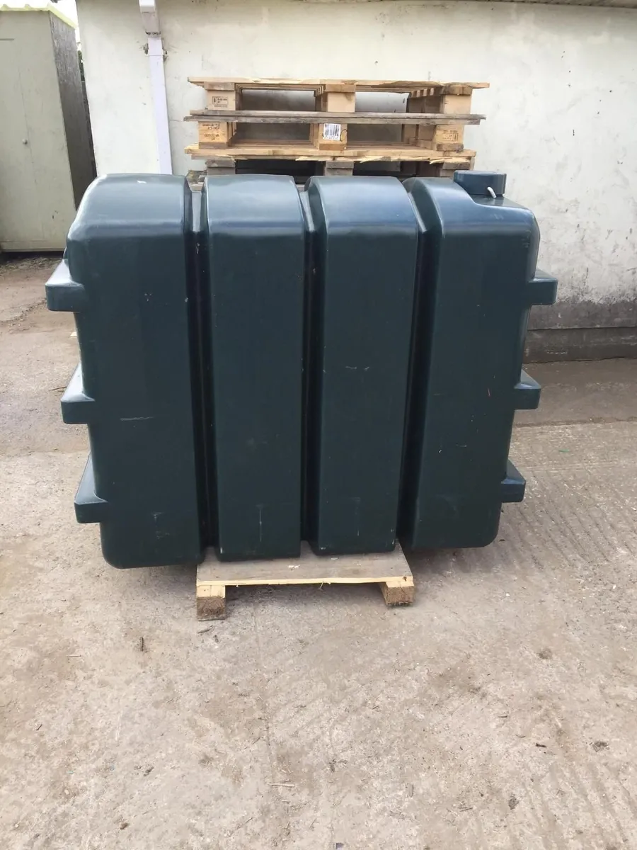Oil Tank