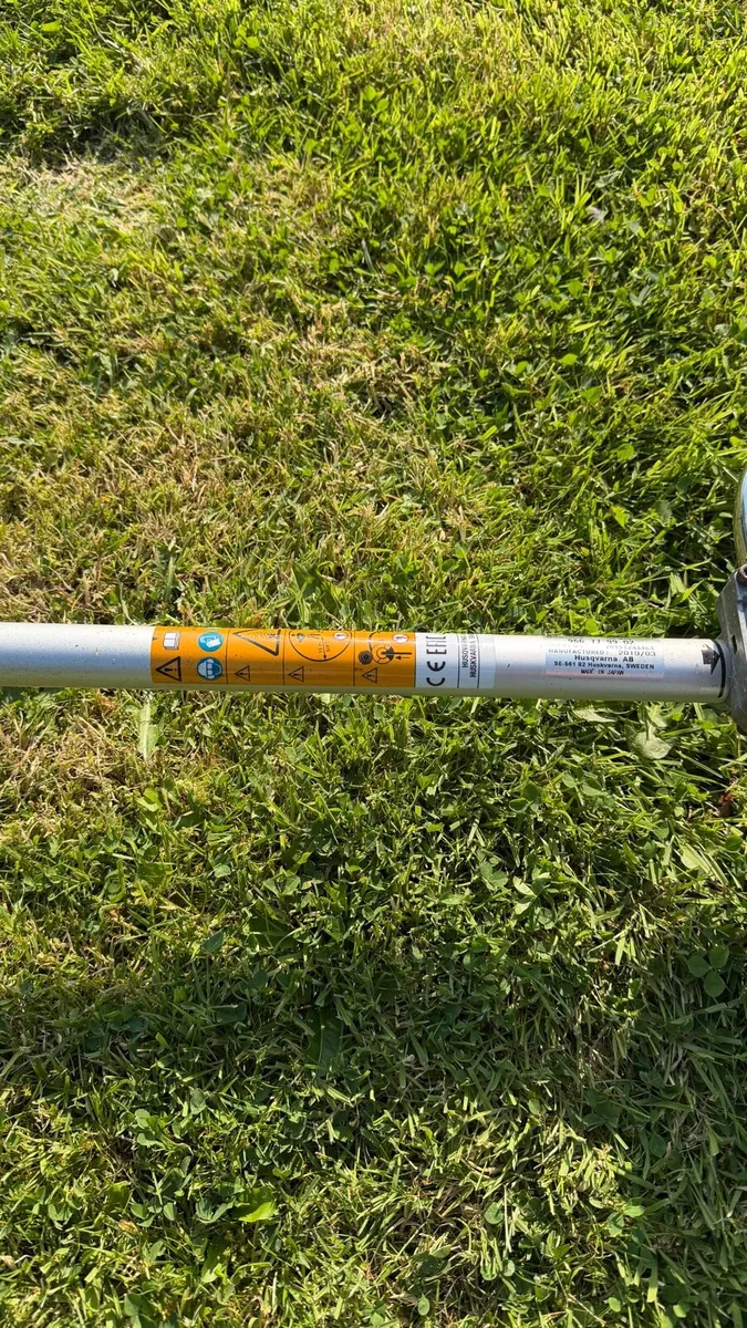 Husqvarna 543rs brushcutter strimmer made in Japan - Image 4