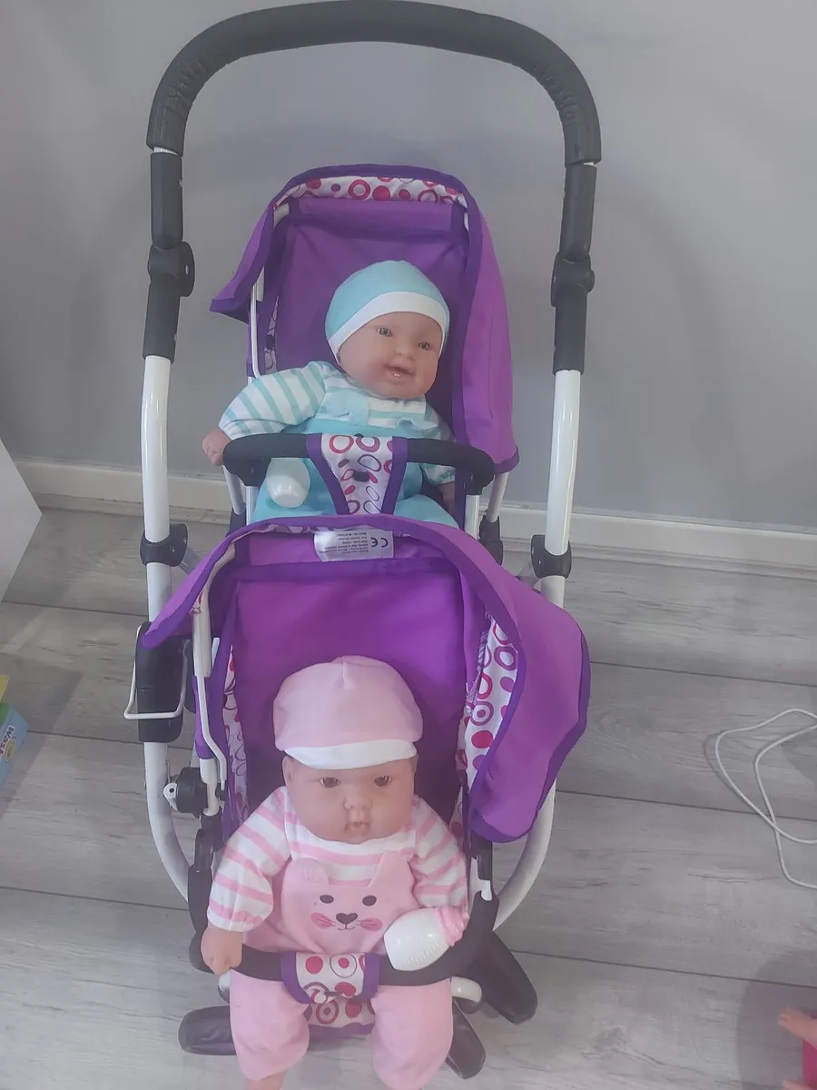 Dolls with buggy, highchair & car seat - Image 1
