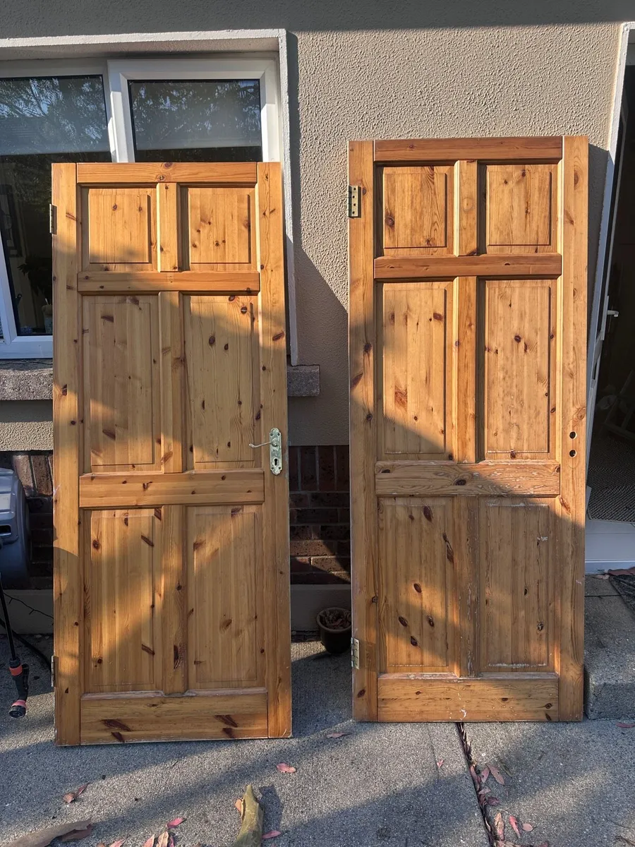 Pine doors free to take away - Image 1