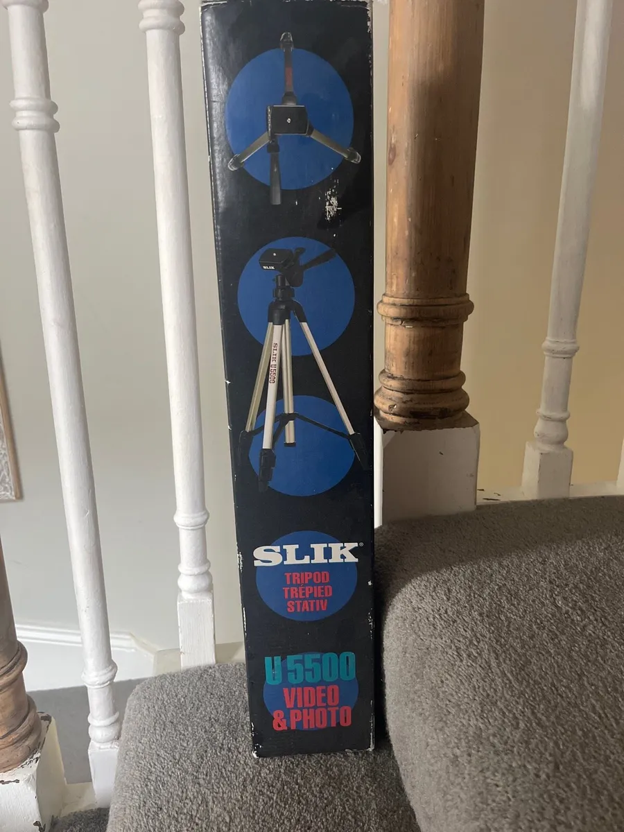 SLIK Tripod U550 Video and Photo - Image 1