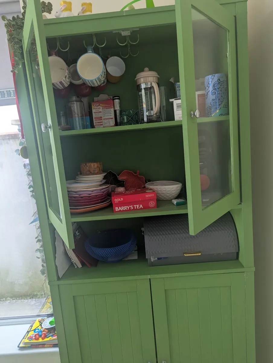 Cabinet - Image 3