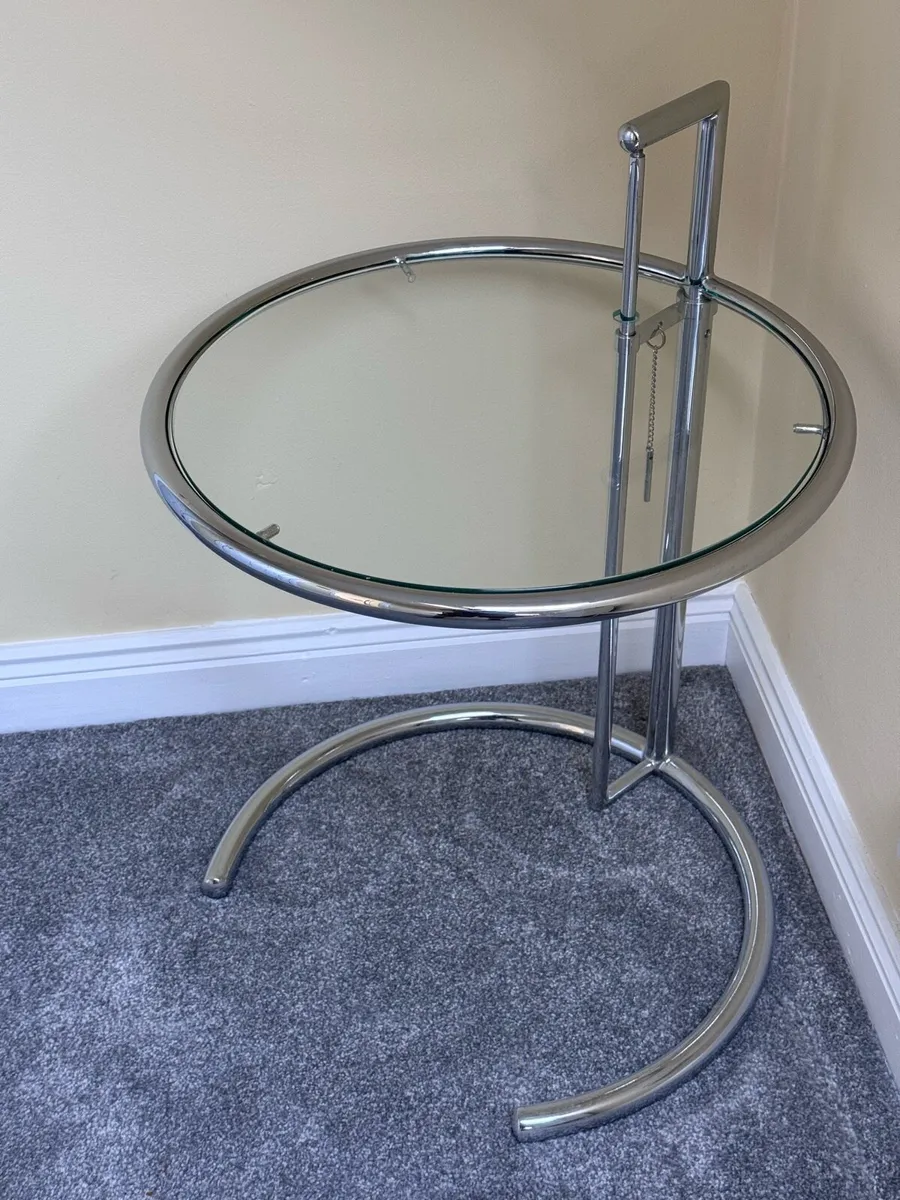 4 x Eileen Gray replicated coffee table - Image 1