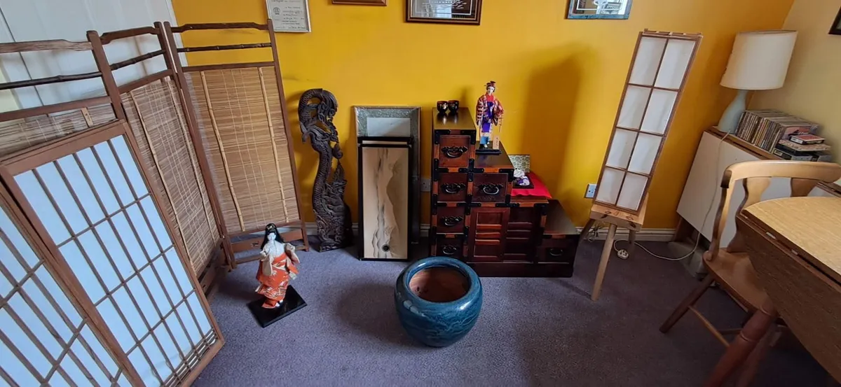 Japanese Antiques and Collectibles - Image 1