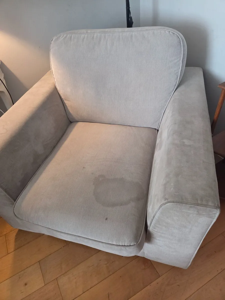 Grey sofa, chair and pouff - Image 2