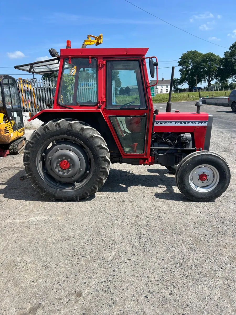 1984 Massey Ferguson 20E - Image 4