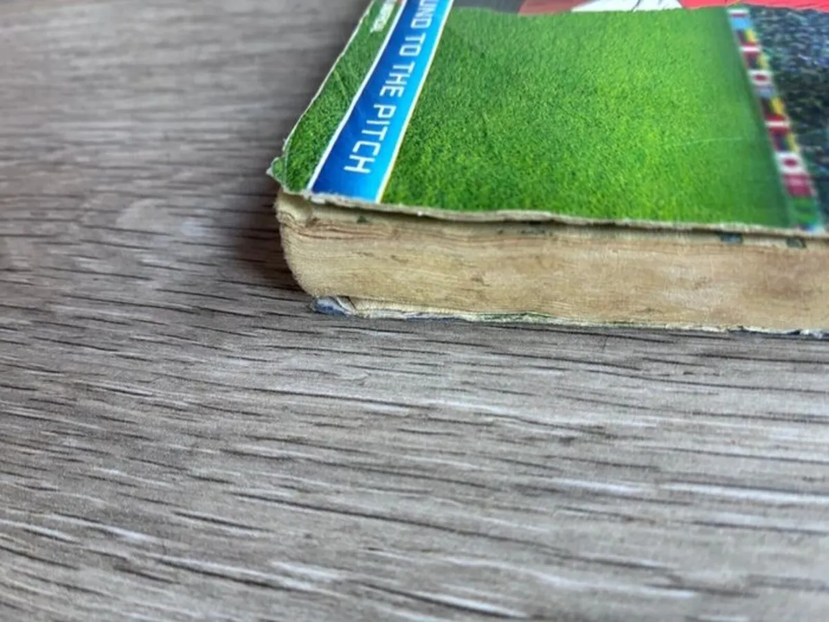 3 Kids Football Books - Image 2