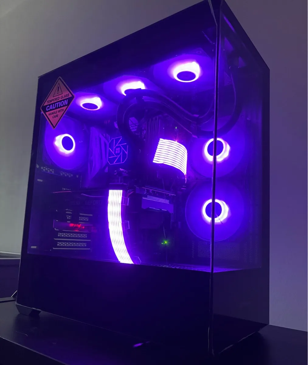 2070 SUPER 32gb RAM Gaming Pc - Image 1