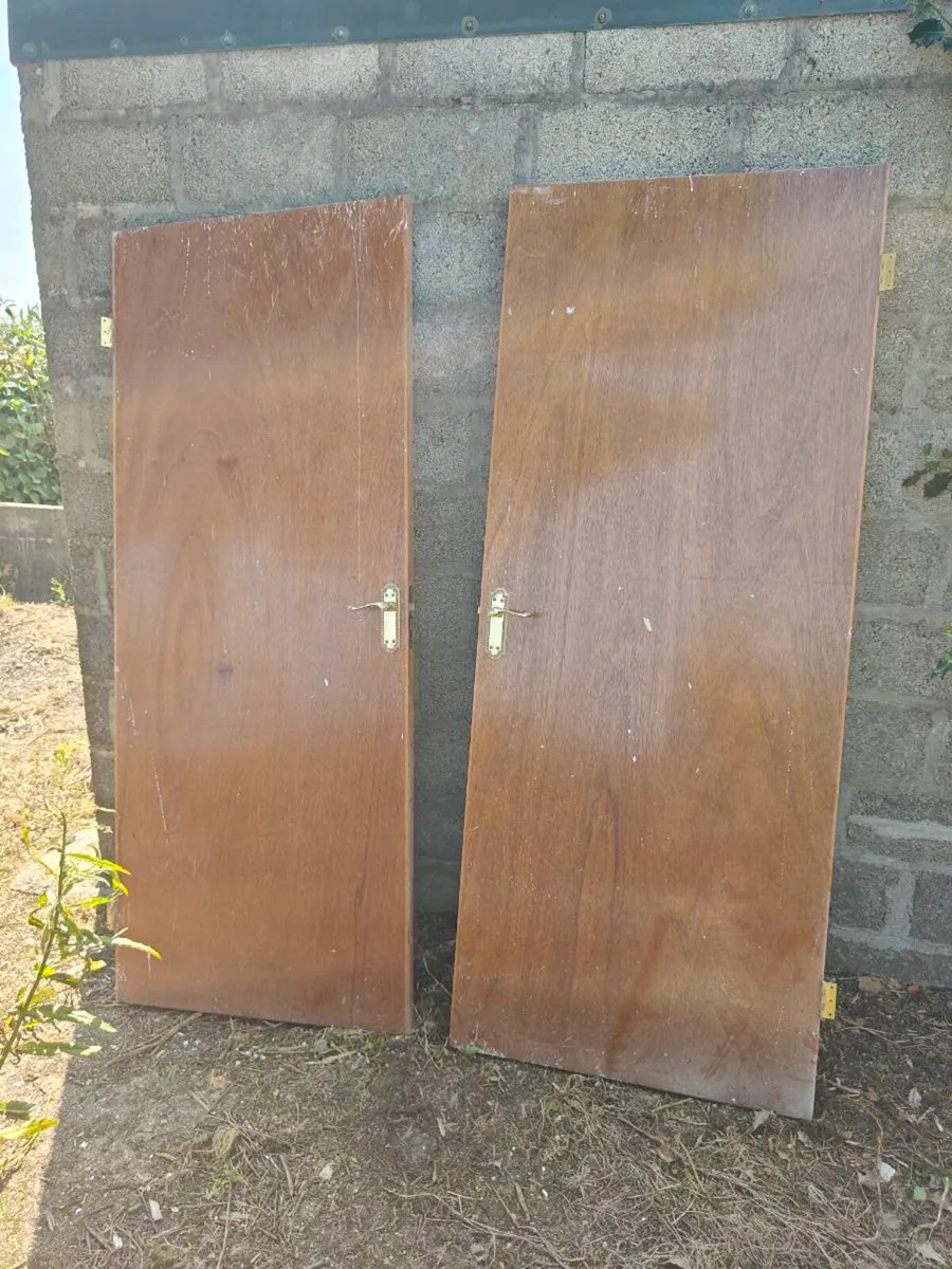 Internal Mahogany Veneer Flush Doors with Handles - Image 2