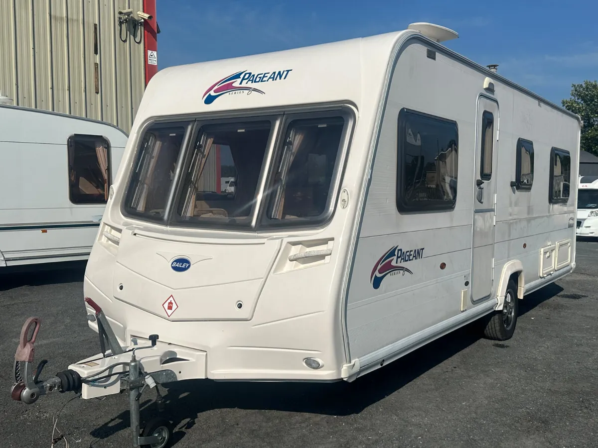 😎 Fixed Bed Bailey 4 Berth😎 - Image 1