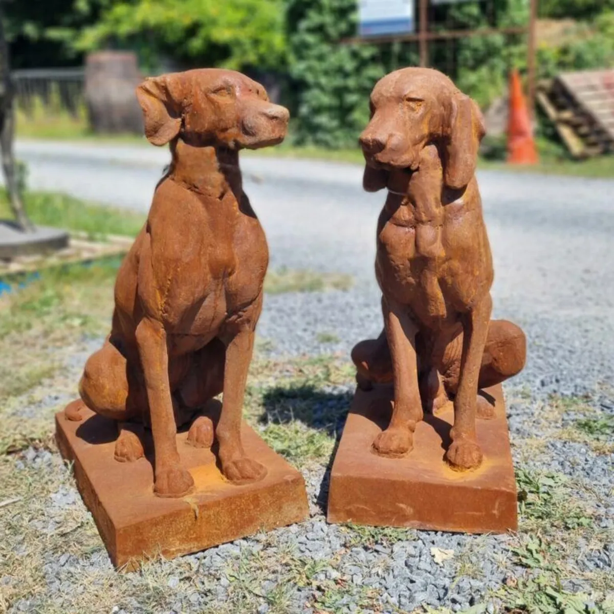 Rusty Gun Dogs Cast Iron Pair Medium CH R 1875 - Image 1
