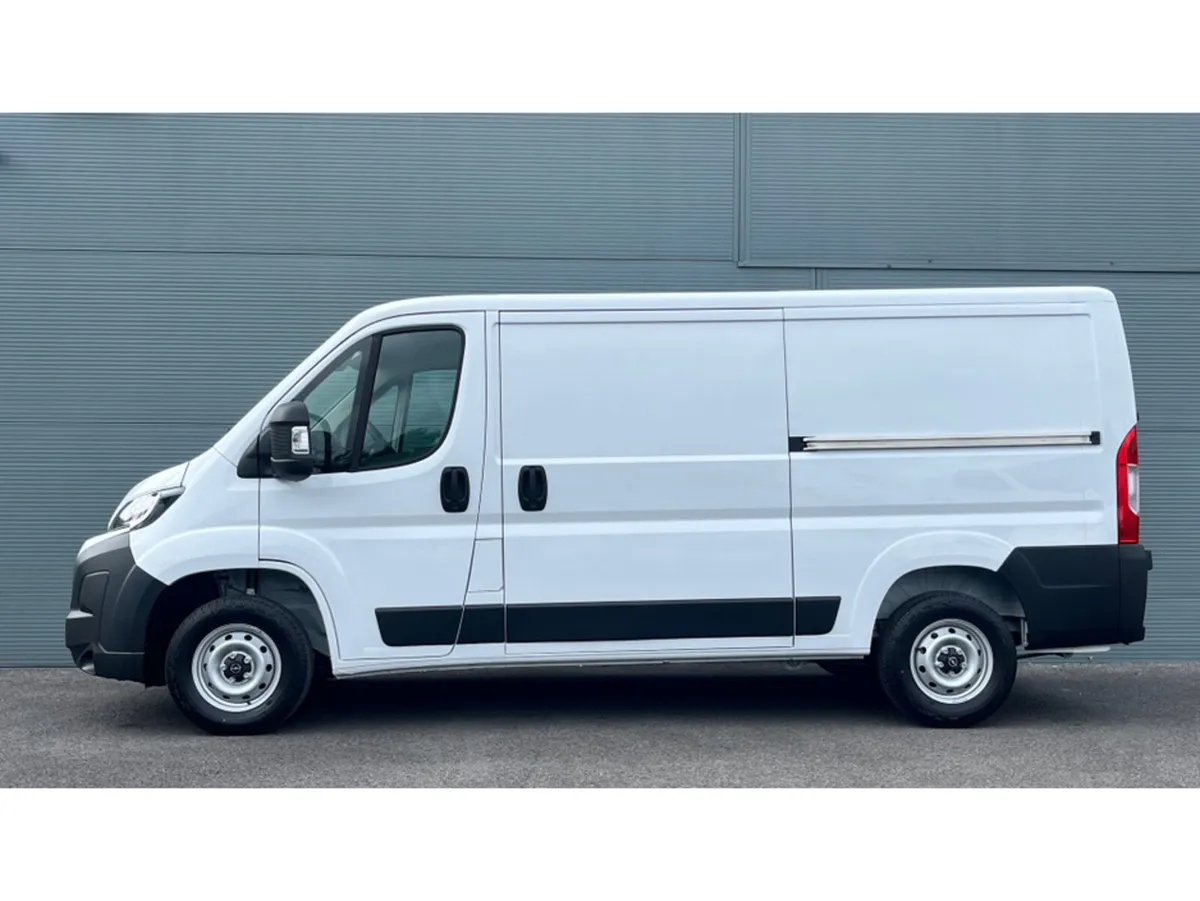 Opel Movano L2H1 | 2.2 - 140 BHP | 5 Year Warranty - Image 3