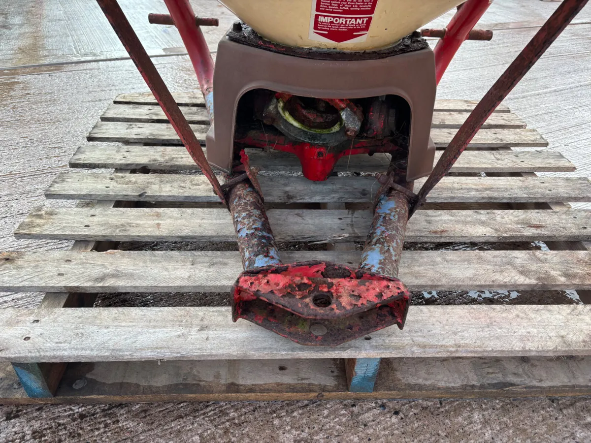 Vicon 402 wagtail sower - Image 4
