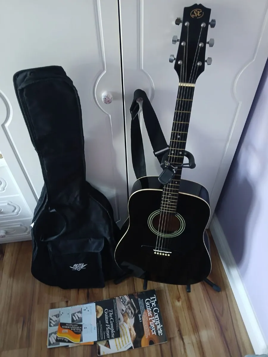 Guitar - Image 2