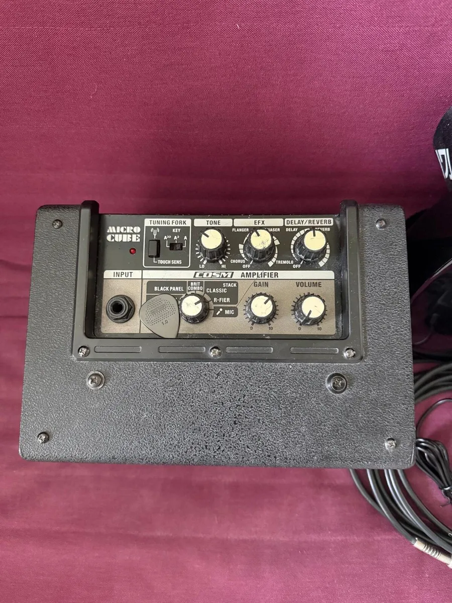 Electric Guitar and  Roland Amplifier - Image 3