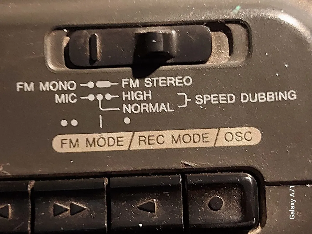 AIWA Stereo Radio Cassette Recorder Model CS-W320E - Image 4