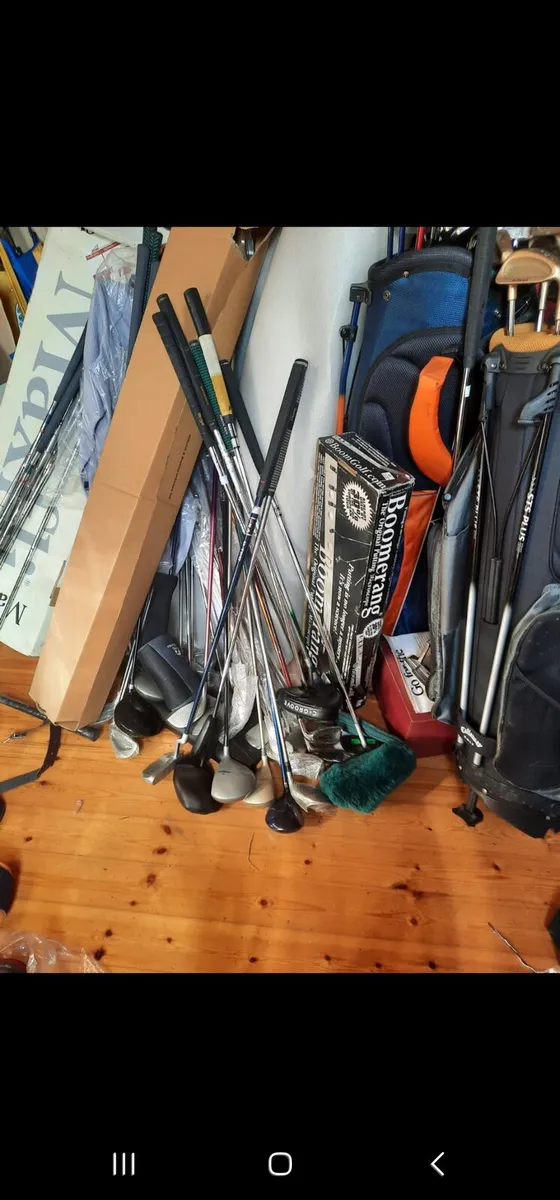 Vintage golf clubs and accessories - Image 2