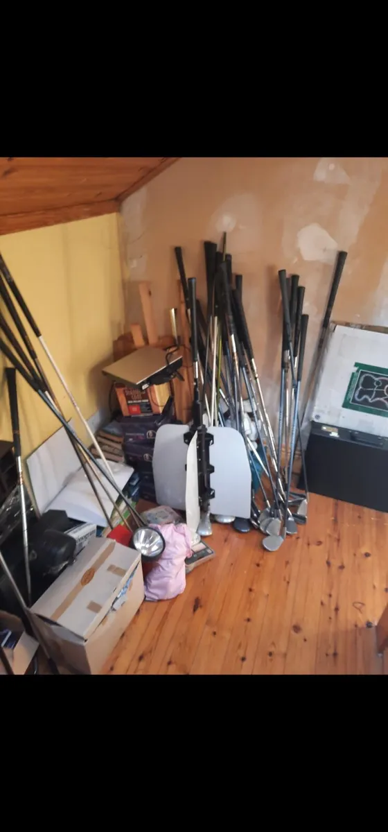 Vintage golf clubs and accessories - Image 4
