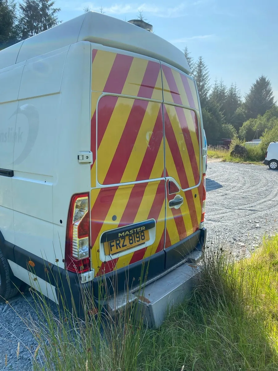 Renault Master - Image 4