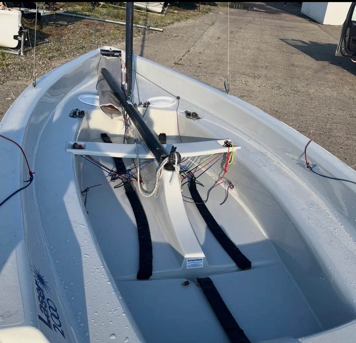 Laser 2000 sailing dinghy boat - Image 4